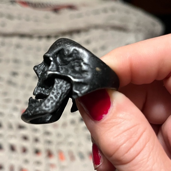 Black Metal Biker Skull Ring With Fangs Men’s Jewelry Ring Size 10.5